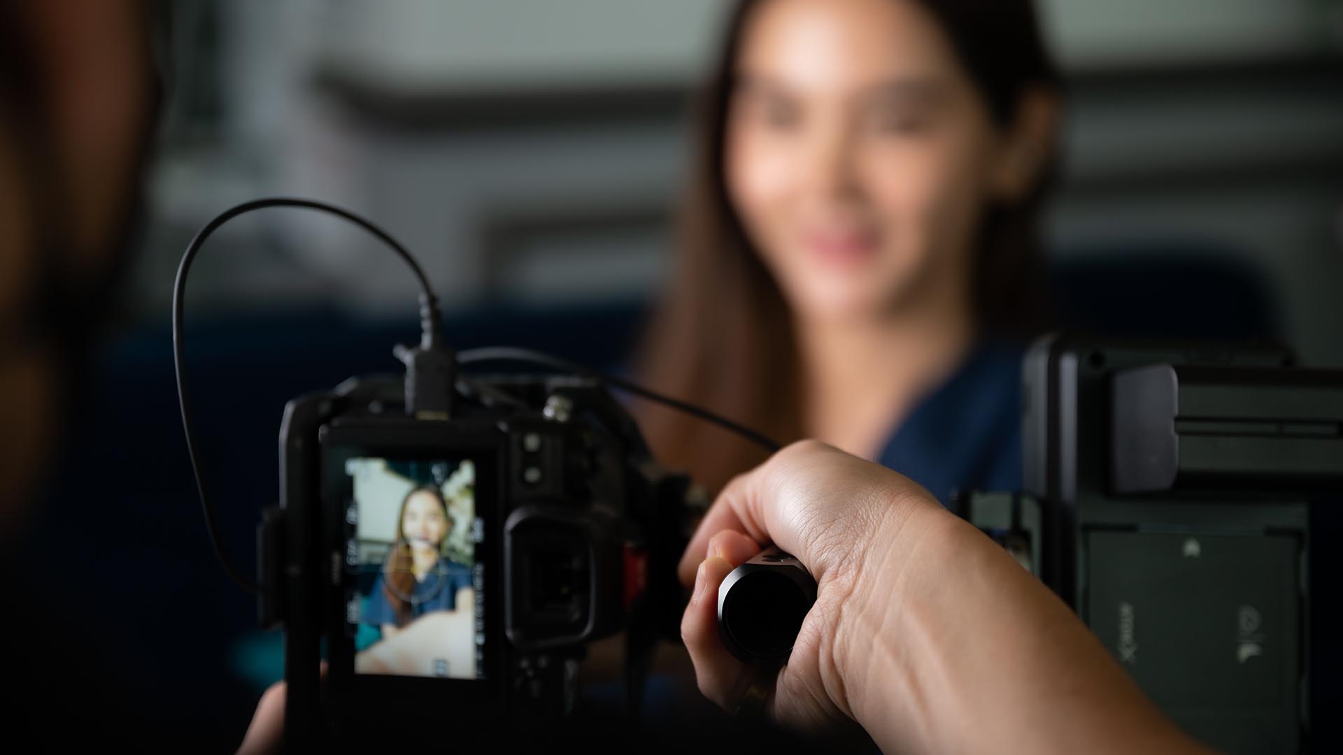 Film recording woman
